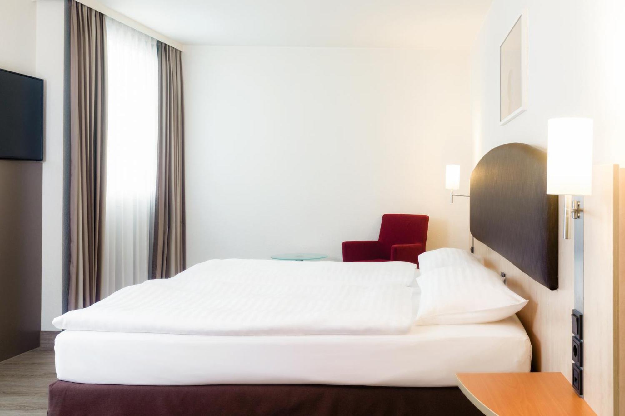 Intercityhotel Wien Eksteriør bilde